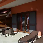 Agrialbergo La Sugherella فندق كابالبيو