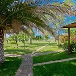 فندق Agrialbergo La Sugherella كابالبيو