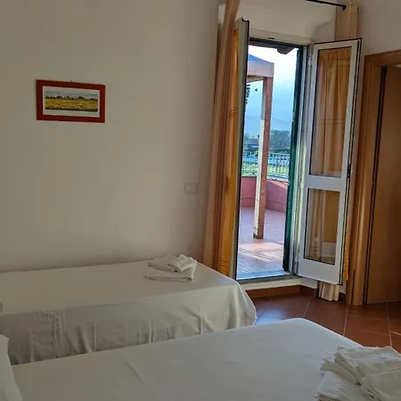 Agrialbergo La Sugherella 3* 卡帕尔比奥