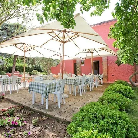 Agrialbergo 3*