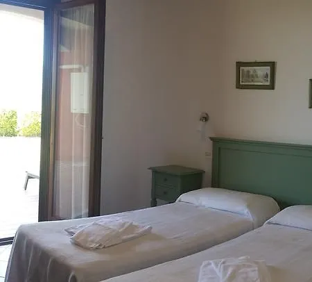 Otel Agrialbergo La Sugherella Capalbio