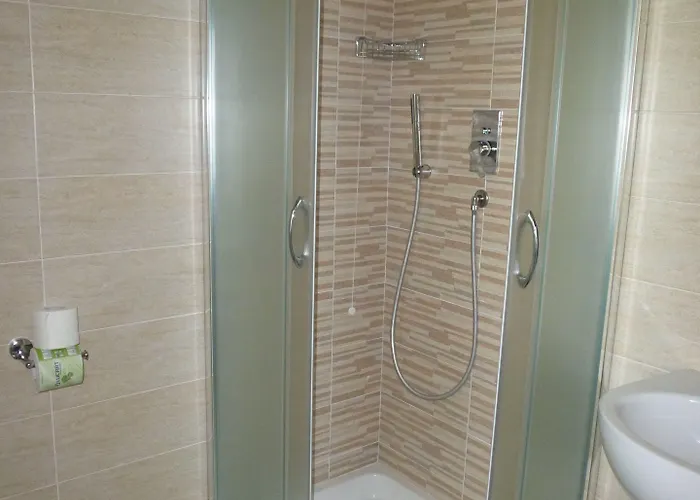 ホテル Agrialbergo La Sugherella 3*