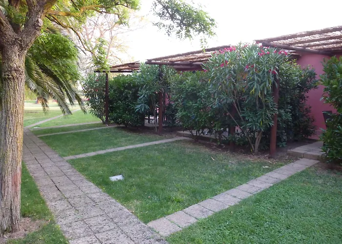 Agrialbergo La Sugherella 3*